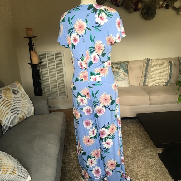 Gorgeous Jumpsuit - Picture 3 of 7